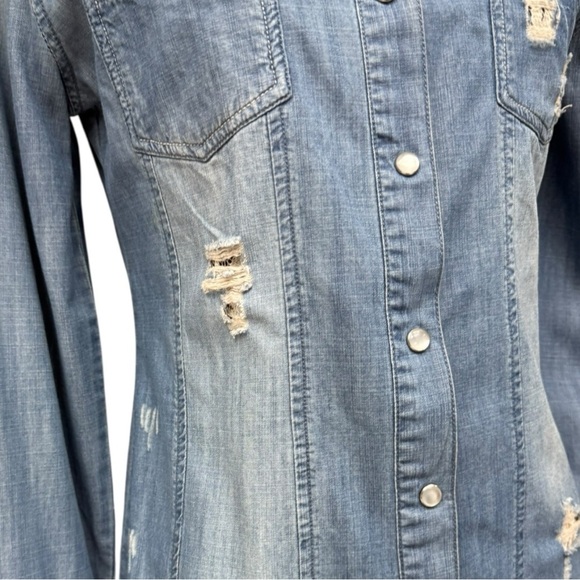 Miss Me Distressed Denim Western Shirt with Lace Detail, Women’s Medium - Picture 8 of 9